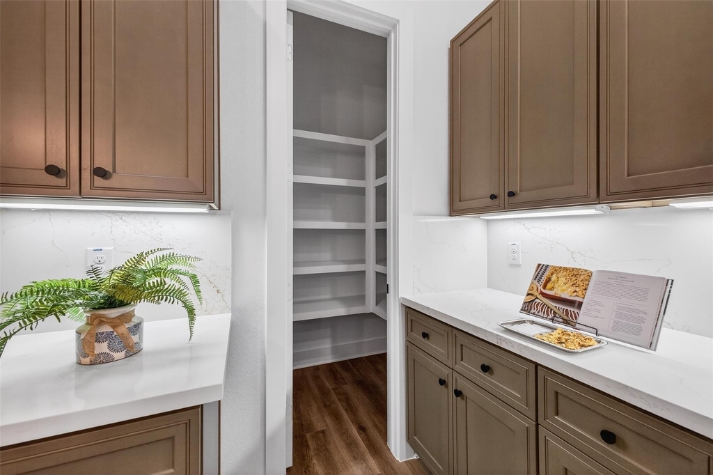 3003 Delano Street - Photo 28