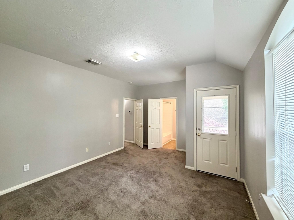 6415 Mountain Pines Lane - Photo 19