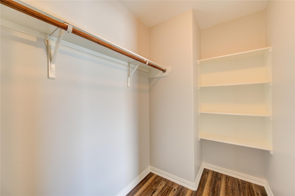 24615 Lakecrest Bend Drive - Photo 29