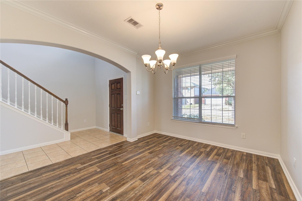 24615 Lakecrest Bend Drive - Photo 3