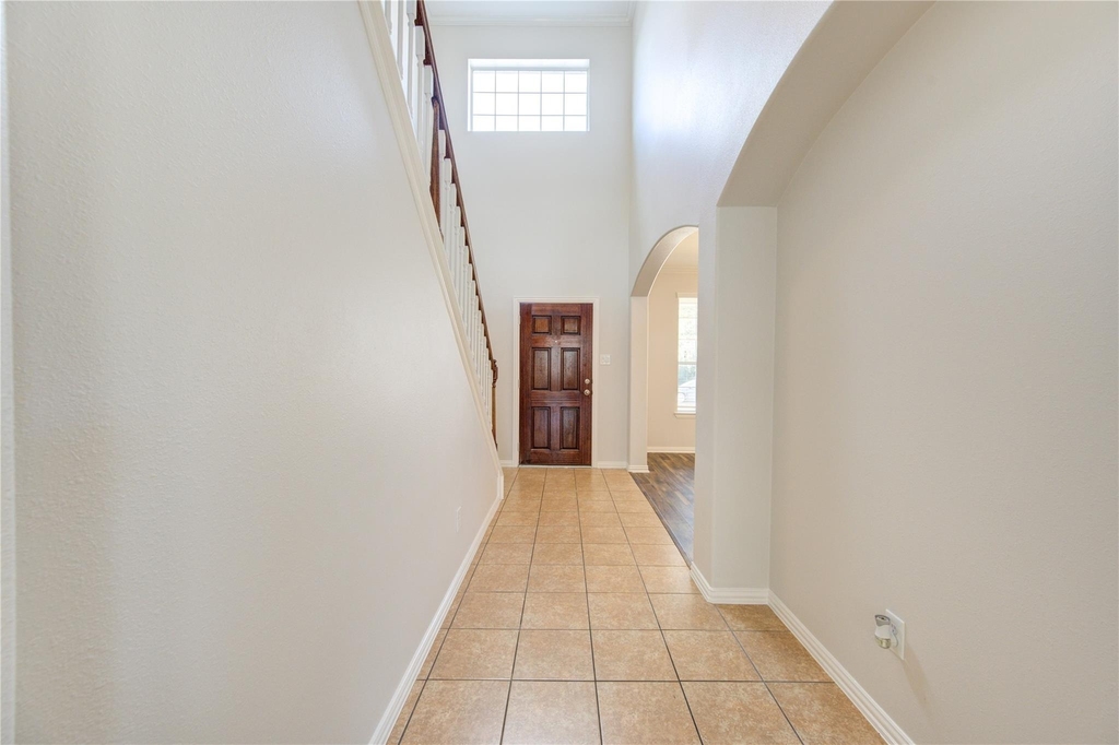 24615 Lakecrest Bend Drive - Photo 5
