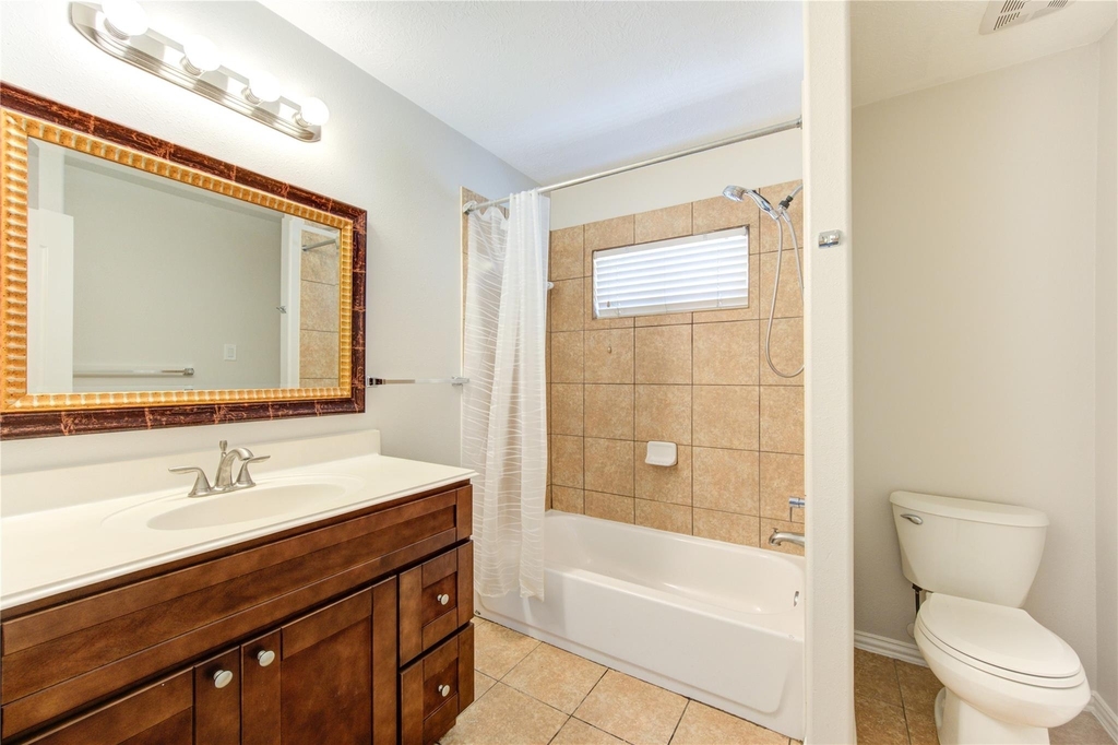 24615 Lakecrest Bend Drive - Photo 34