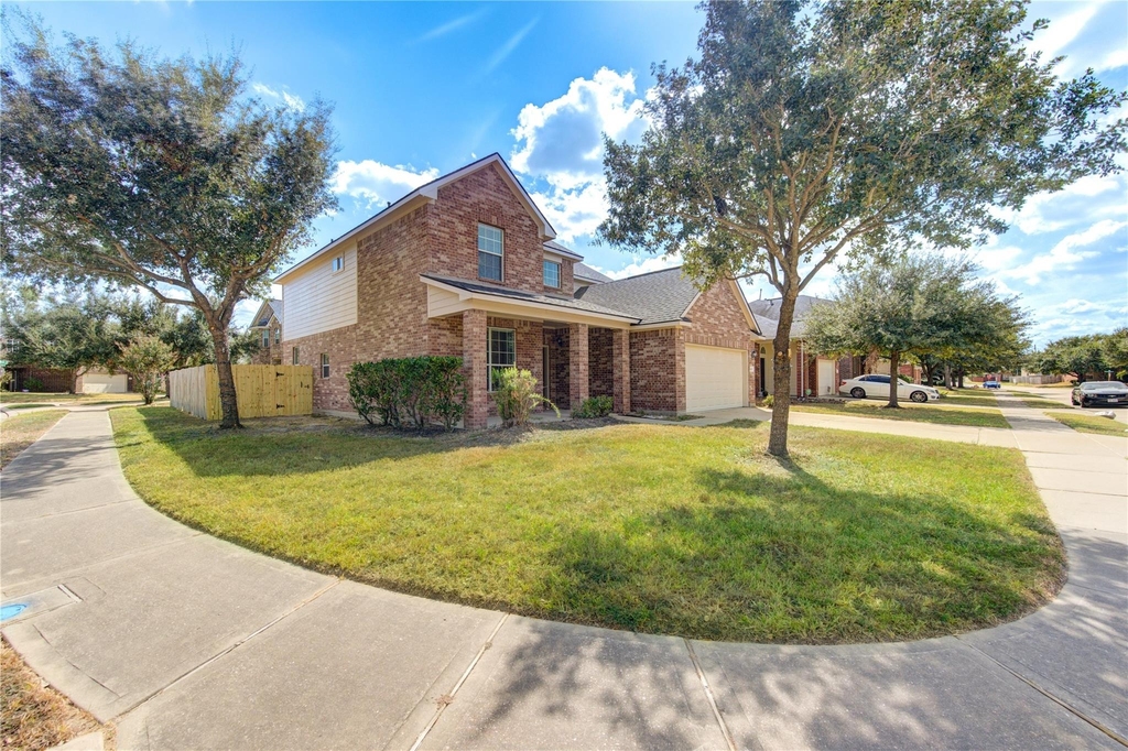 24615 Lakecrest Bend Drive - Photo 1