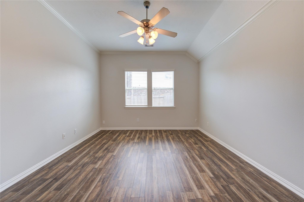 24615 Lakecrest Bend Drive - Photo 17