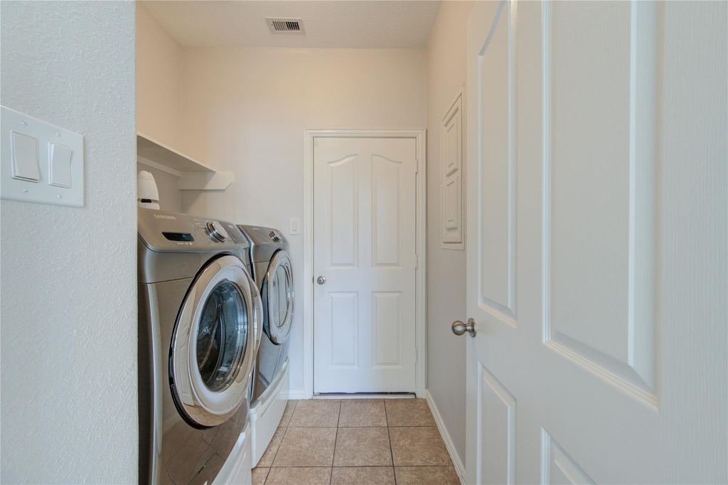 24615 Lakecrest Bend Drive - Photo 24