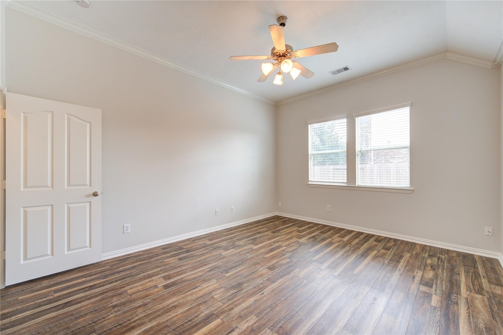 24615 Lakecrest Bend Drive - Photo 15