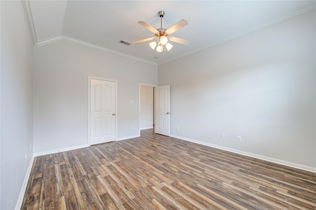 24615 Lakecrest Bend Drive - Photo 18