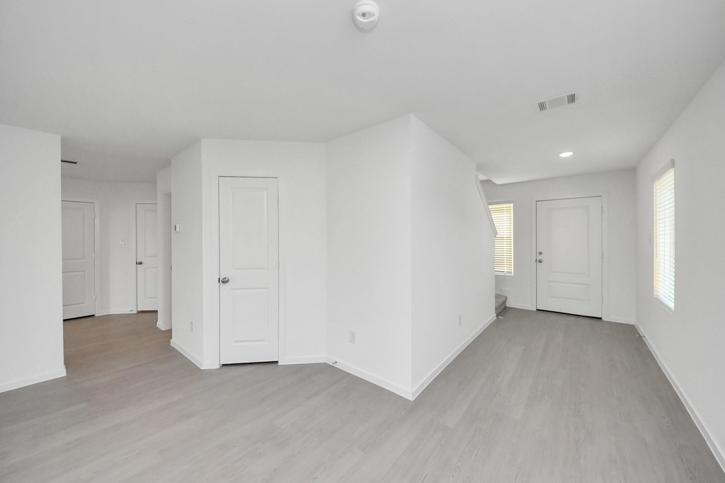6415 Geyser Starish Drive - Photo 7