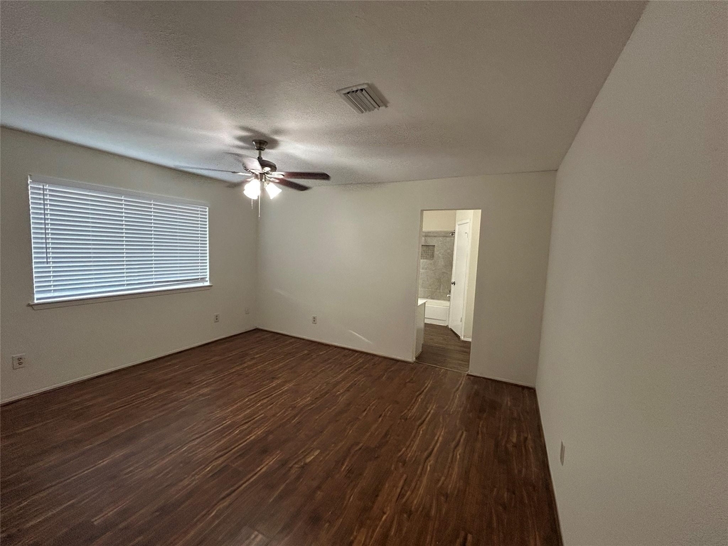 12310 Jaguar Drive - Photo 8