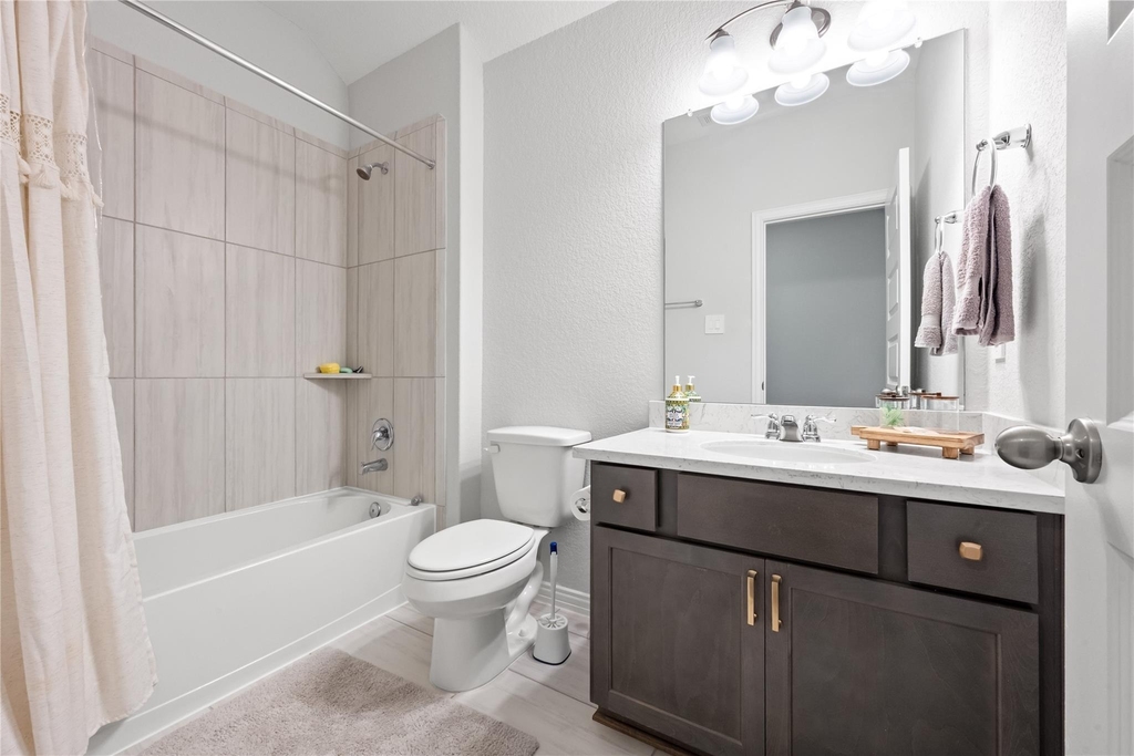 22230 Cortona Glen Drive - Photo 9