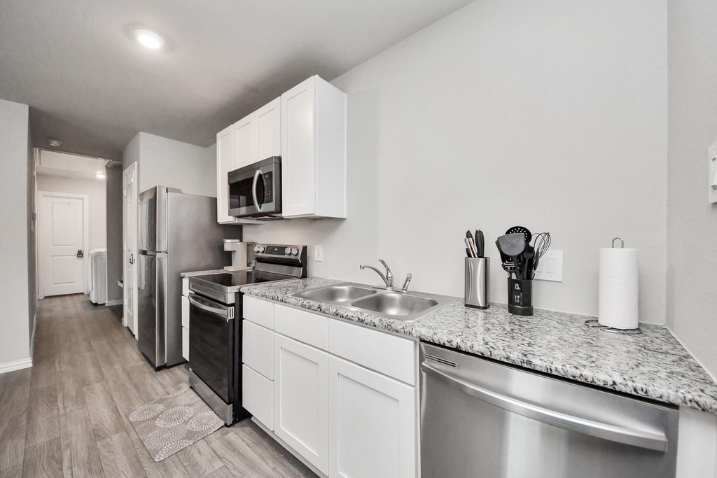 9027 Madera Road - Photo 19
