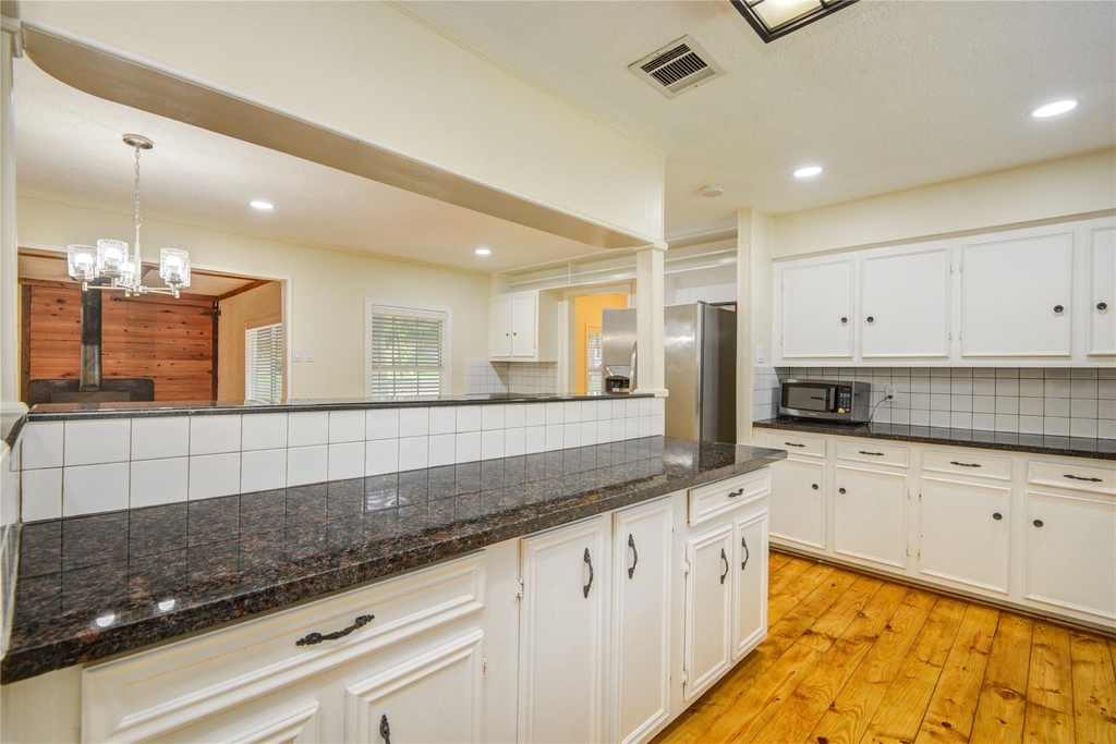 804 Chickasaw Drive - Photo 12