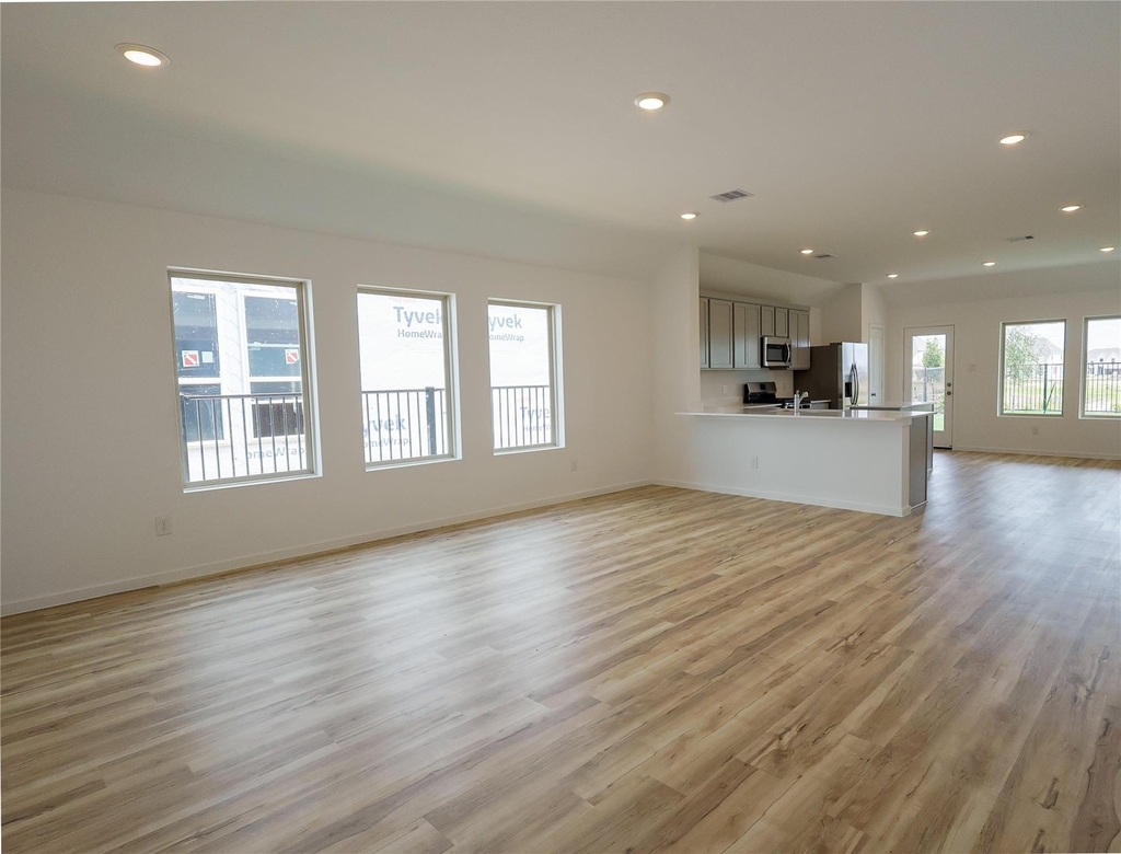 21947 Soldier Butterfly Court - Photo 4