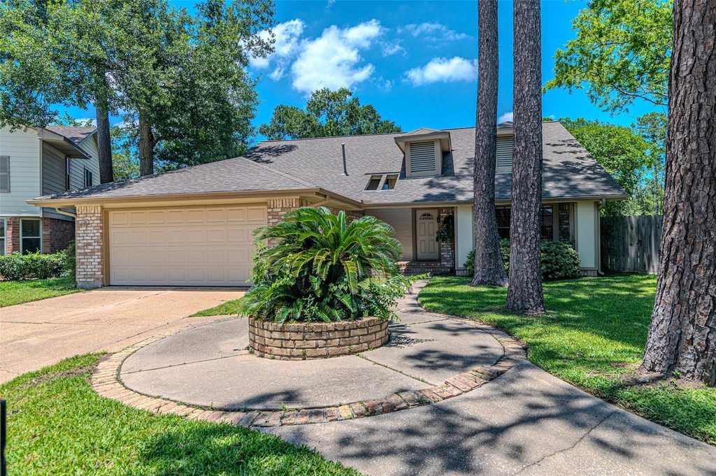 18506 Creekfield Court - Photo 0