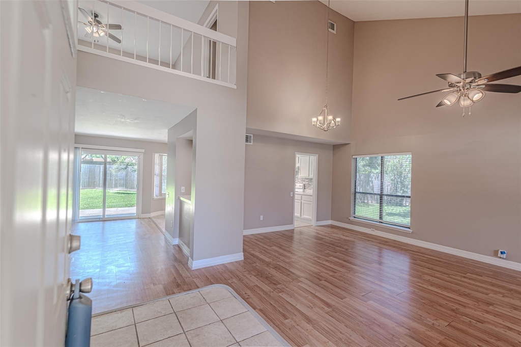 18506 Creekfield Court - Photo 8