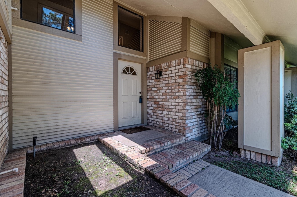 18506 Creekfield Court - Photo 6