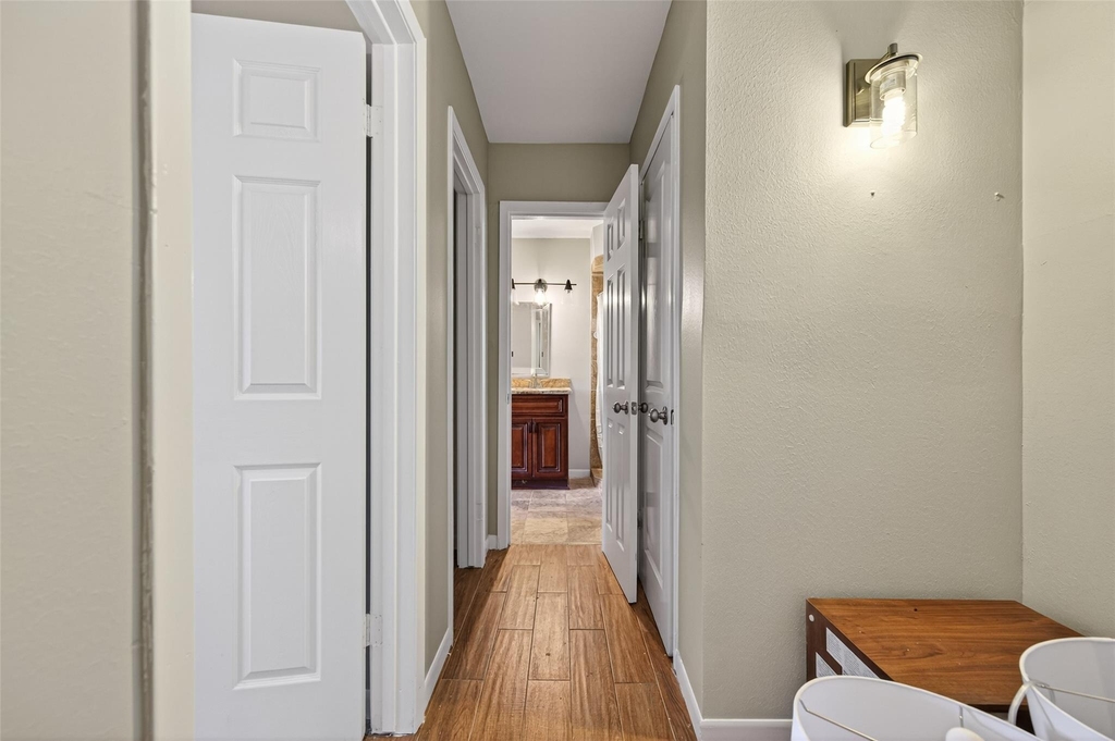 9310 Cliffwood Drive - Photo 37