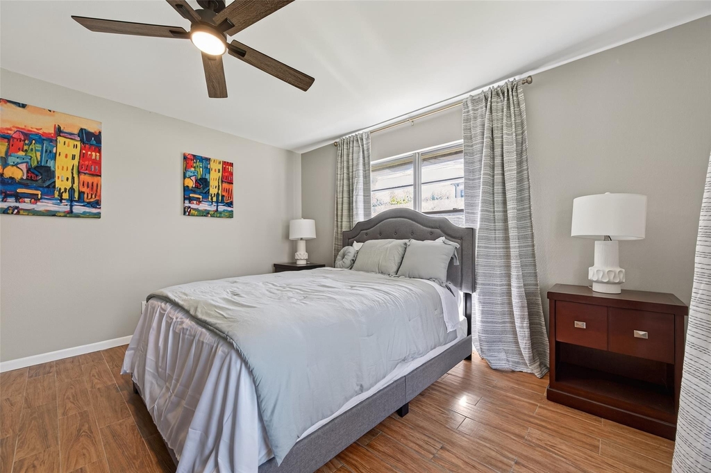 9310 Cliffwood Drive - Photo 32