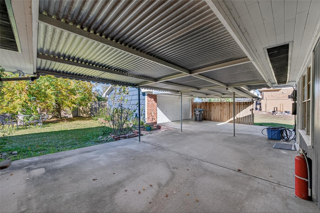 9310 Cliffwood Drive - Photo 45