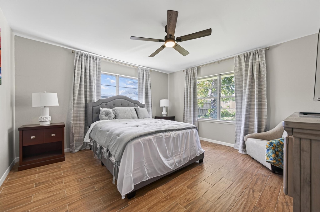 9310 Cliffwood Drive - Photo 30