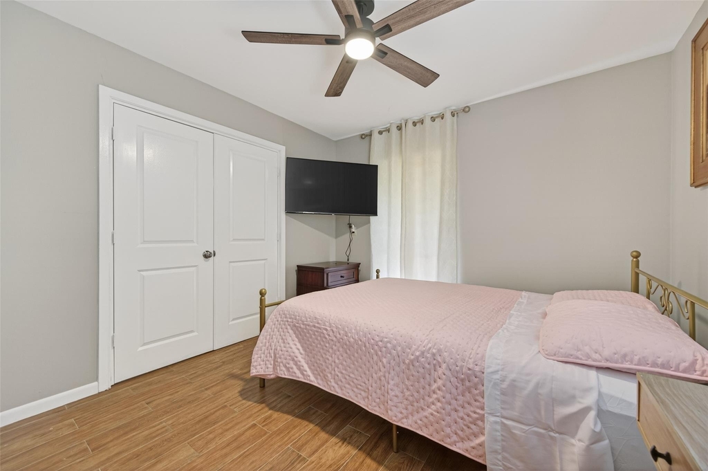 9310 Cliffwood Drive - Photo 25