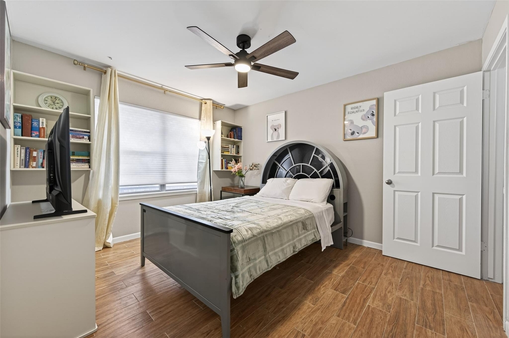 9310 Cliffwood Drive - Photo 28