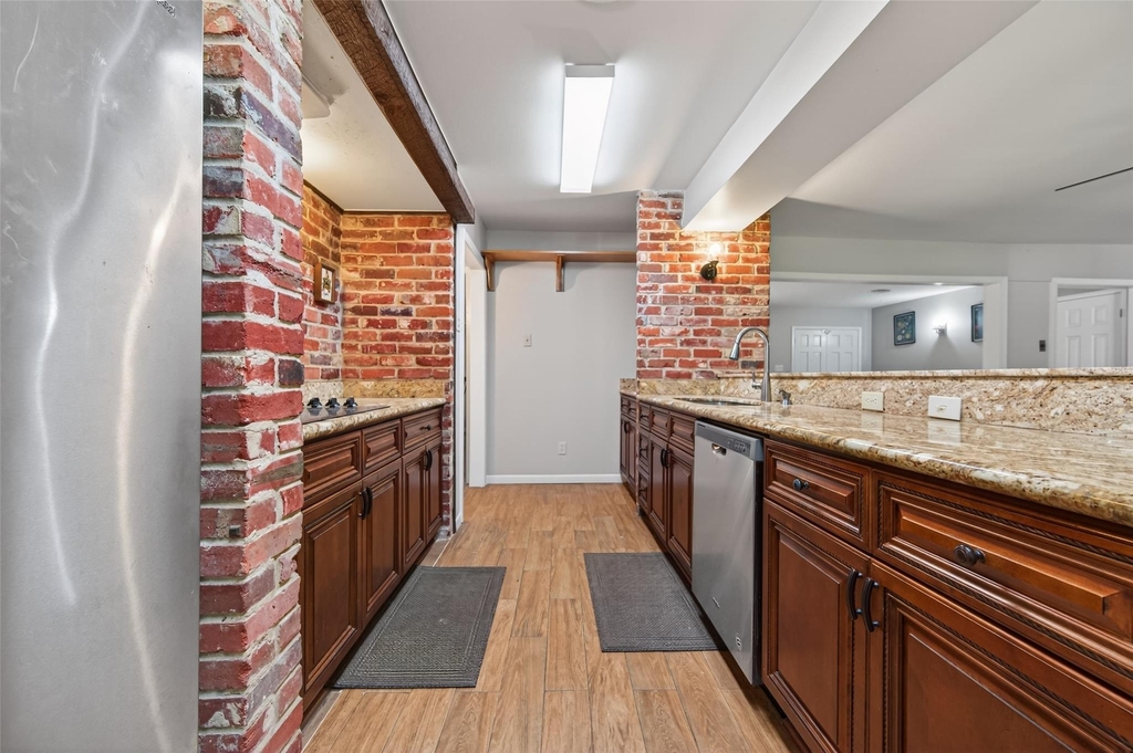 9310 Cliffwood Drive - Photo 10