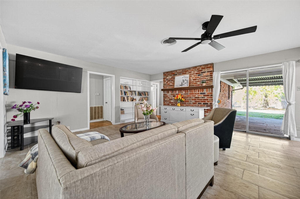 9310 Cliffwood Drive - Photo 17