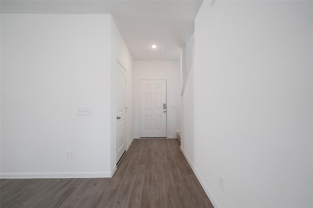 5703 Finely Run St - Photo 7