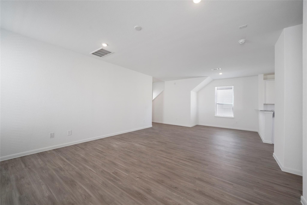 5703 Finely Run St - Photo 4