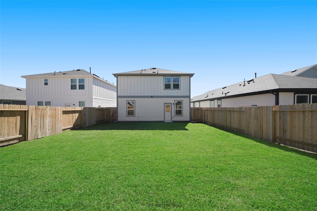 5703 Finely Run St - Photo 23