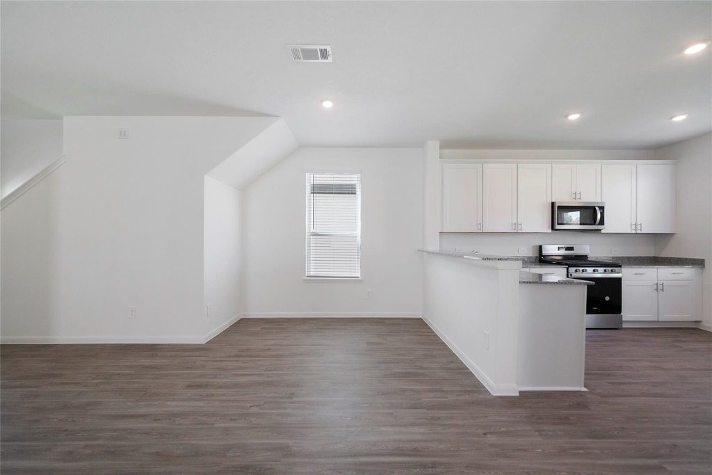5703 Finely Run St - Photo 11