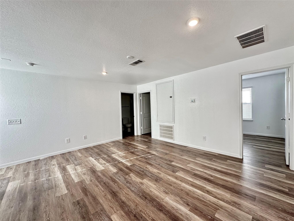 5703 Finely Run St - Photo 20
