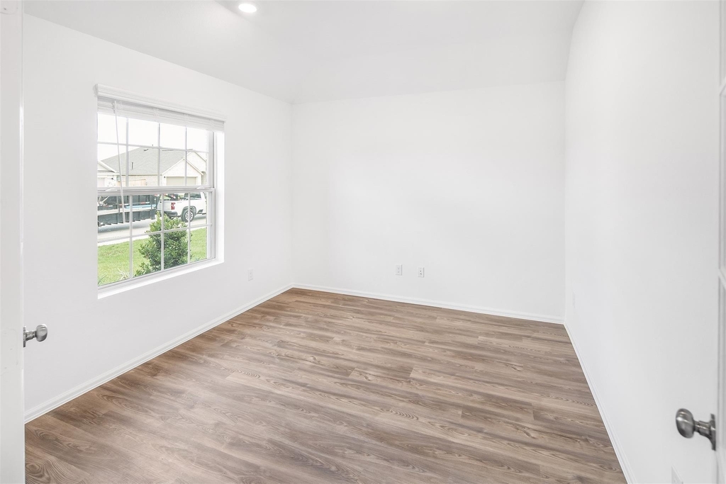 5508 Knox Landing Drive - Photo 4
