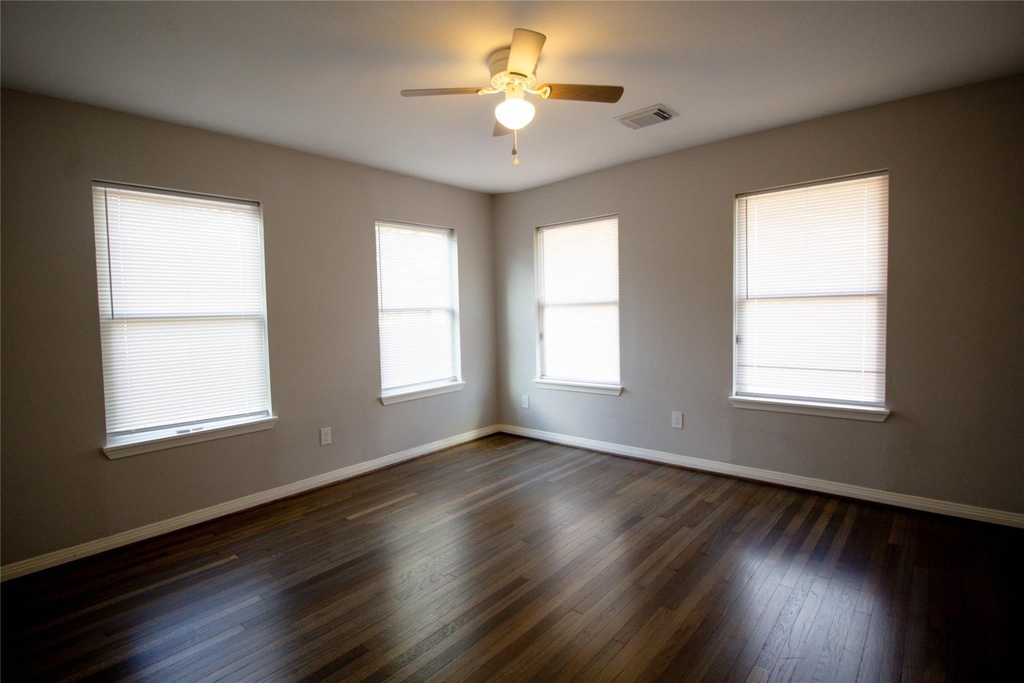 231 Betral Street - Photo 12