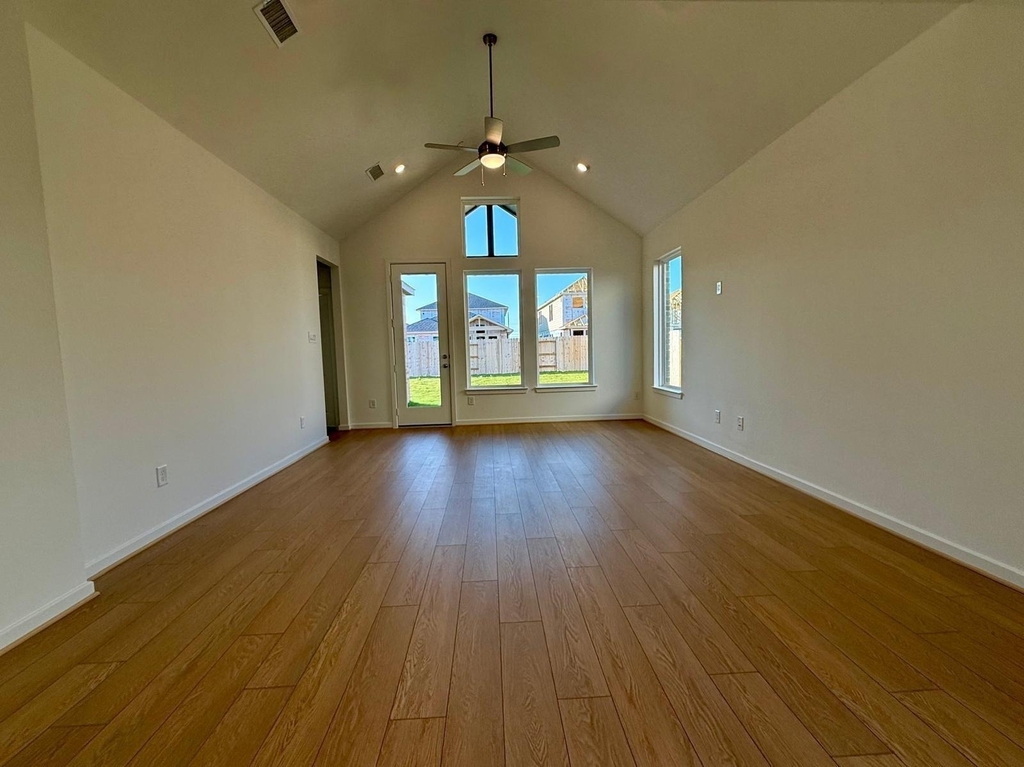 22142 Ingham Bluff Lane - Photo 1