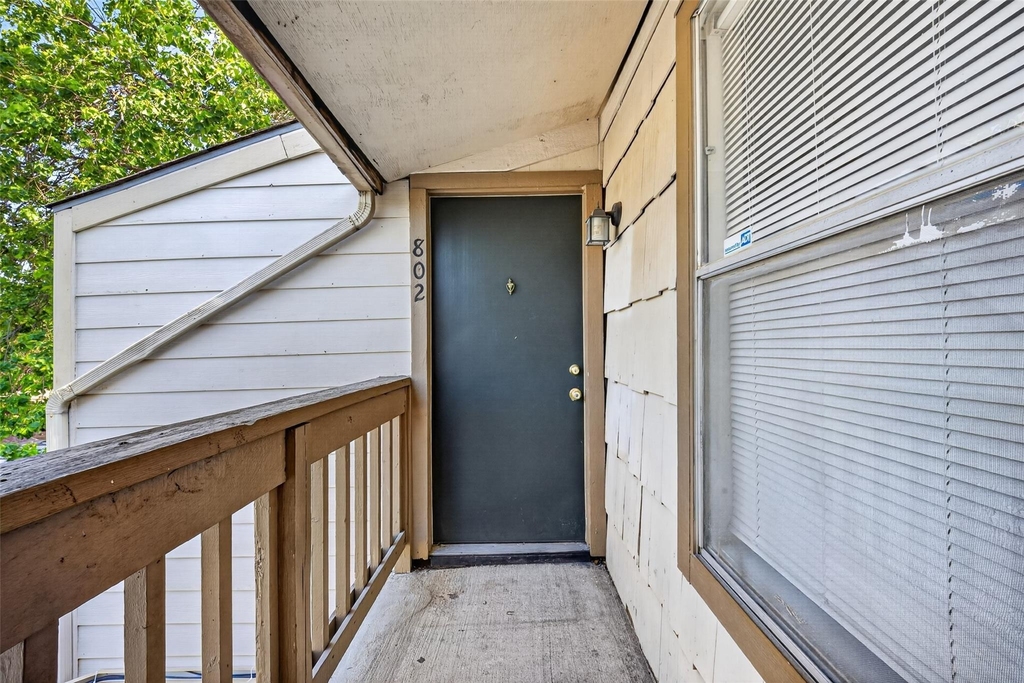 6001 Reims Road - Photo 0