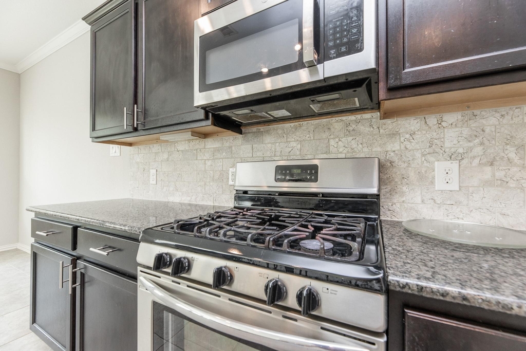 18119 Tall Chestnut Street - Photo 14