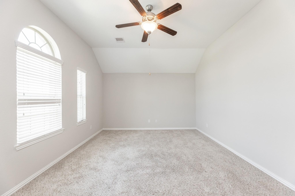 18119 Tall Chestnut Street - Photo 28