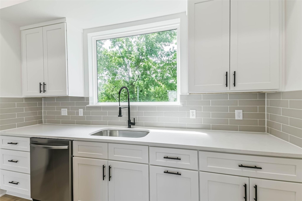 5703 Balbo Street - Photo 16