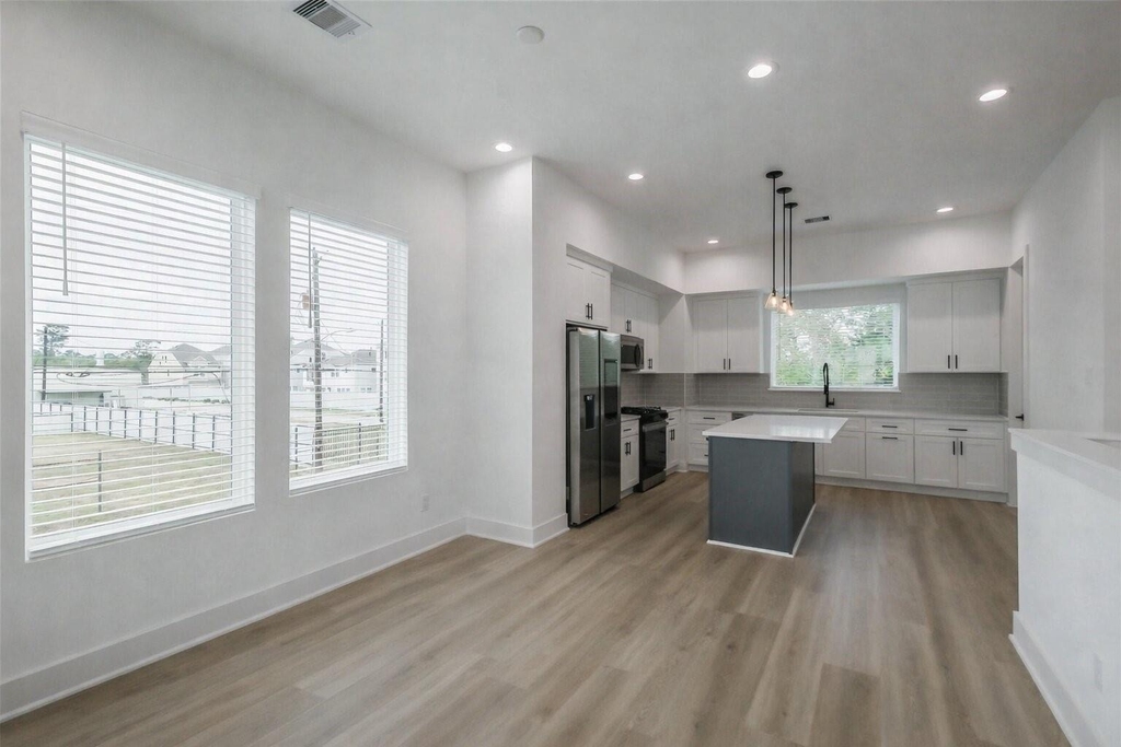 5703 Balbo Street - Photo 15