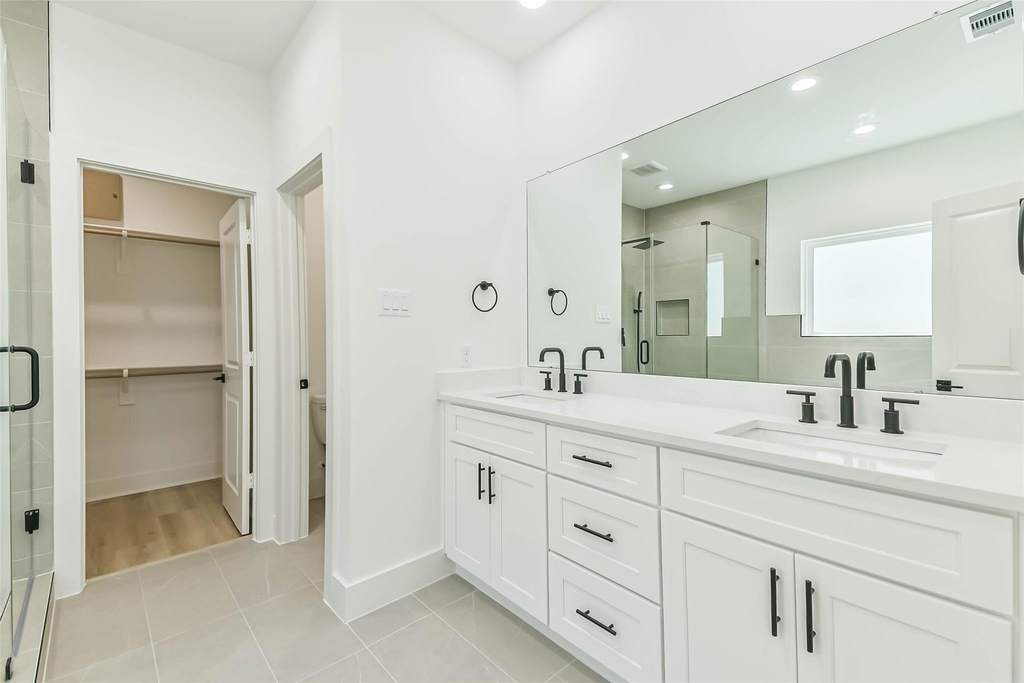 5703 Balbo Street - Photo 27
