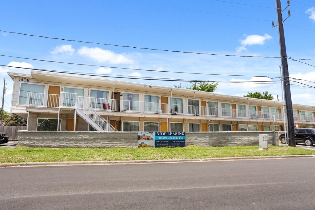 1408 Hughes Street - Photo 1