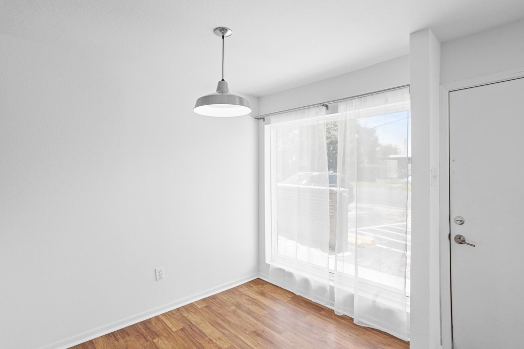 1408 Hughes Street - Photo 15