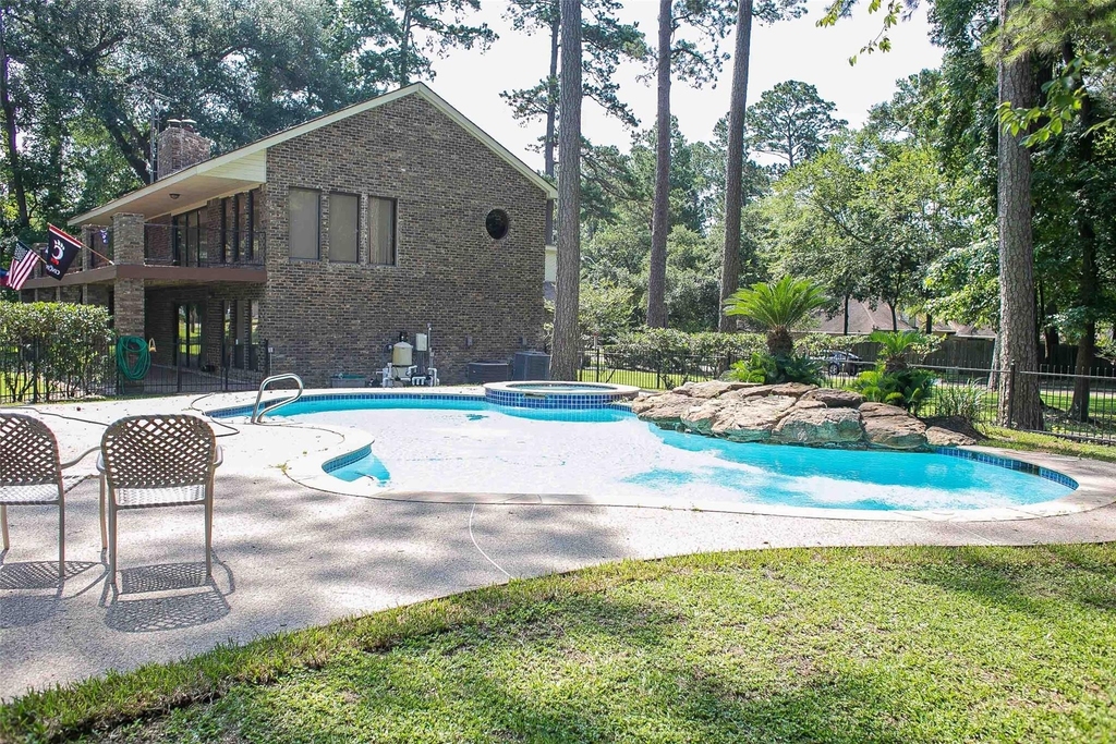 12900 Walden Road - Photo 33