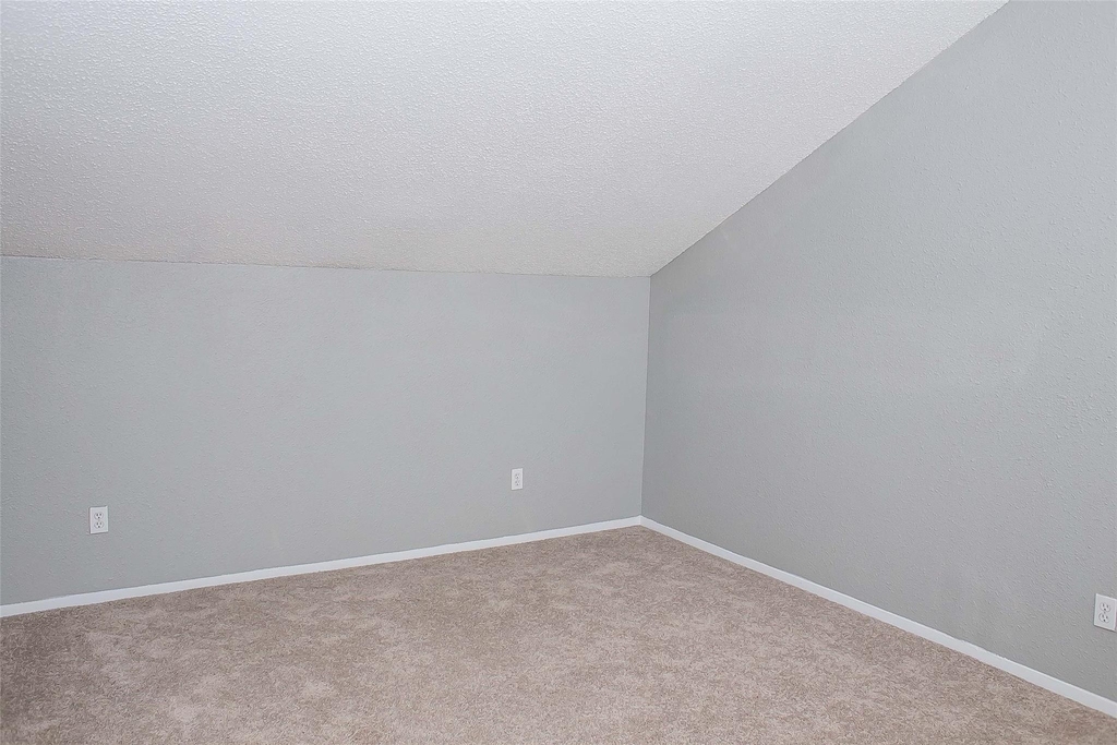 12900 Walden Road - Photo 25