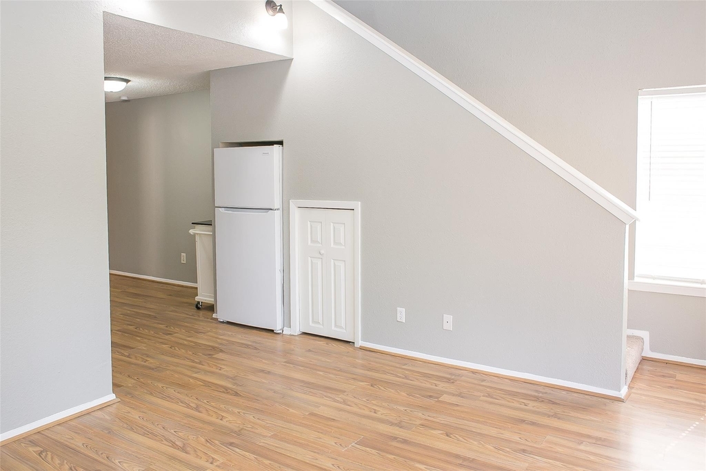 12900 Walden Road - Photo 12