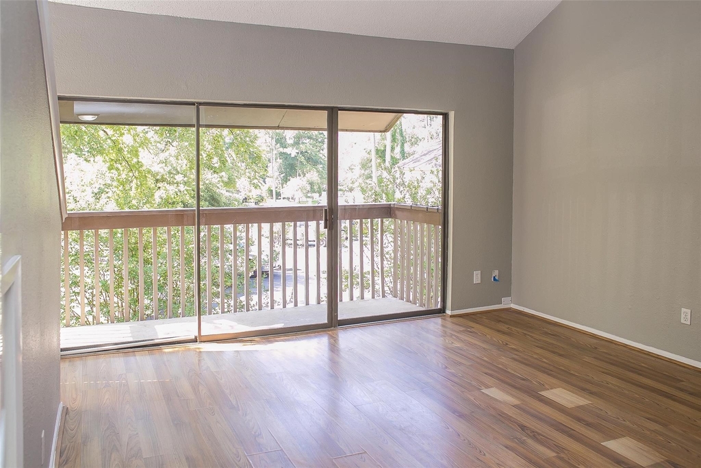 12900 Walden Road - Photo 10