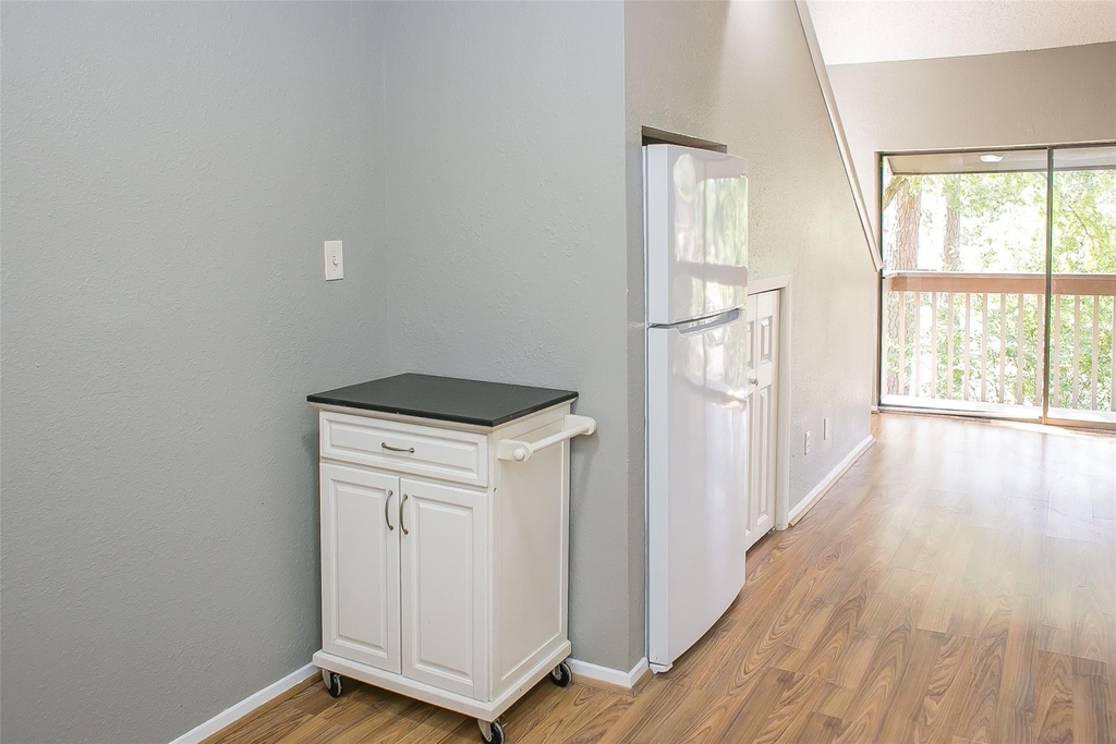 12900 Walden Road - Photo 3