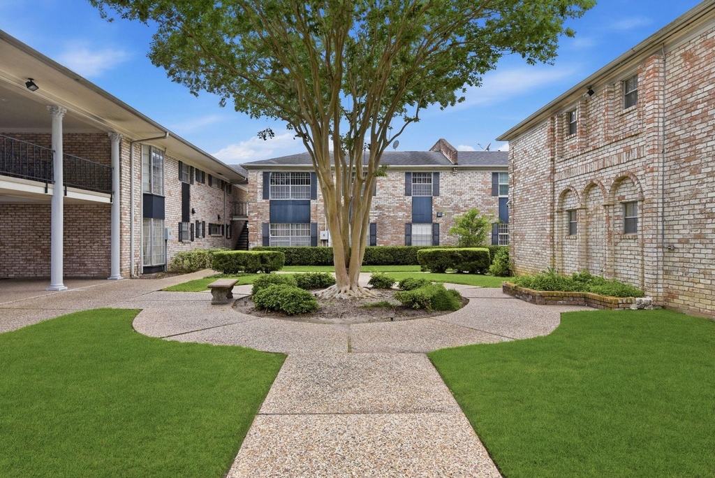 7900 Westheimer Road - Photo 26